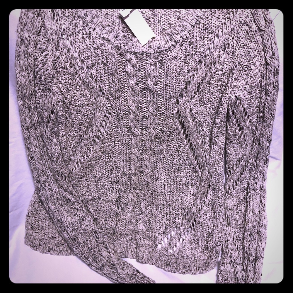 American Eagle sweater